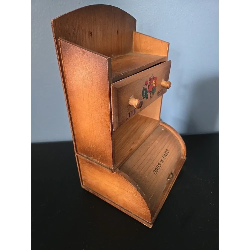 N/A wooden sewing